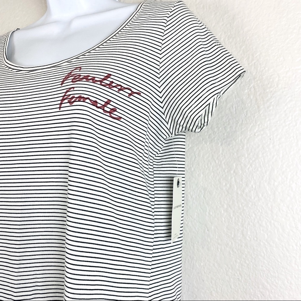 Lucky Brand Fearless Female Graphic Print T-Shirt Size S